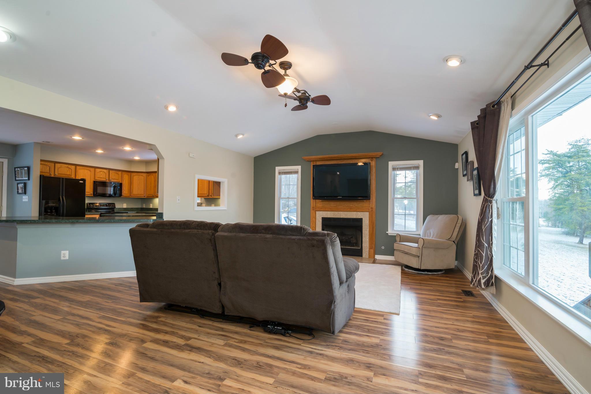 GOLLER HILLS - Residential