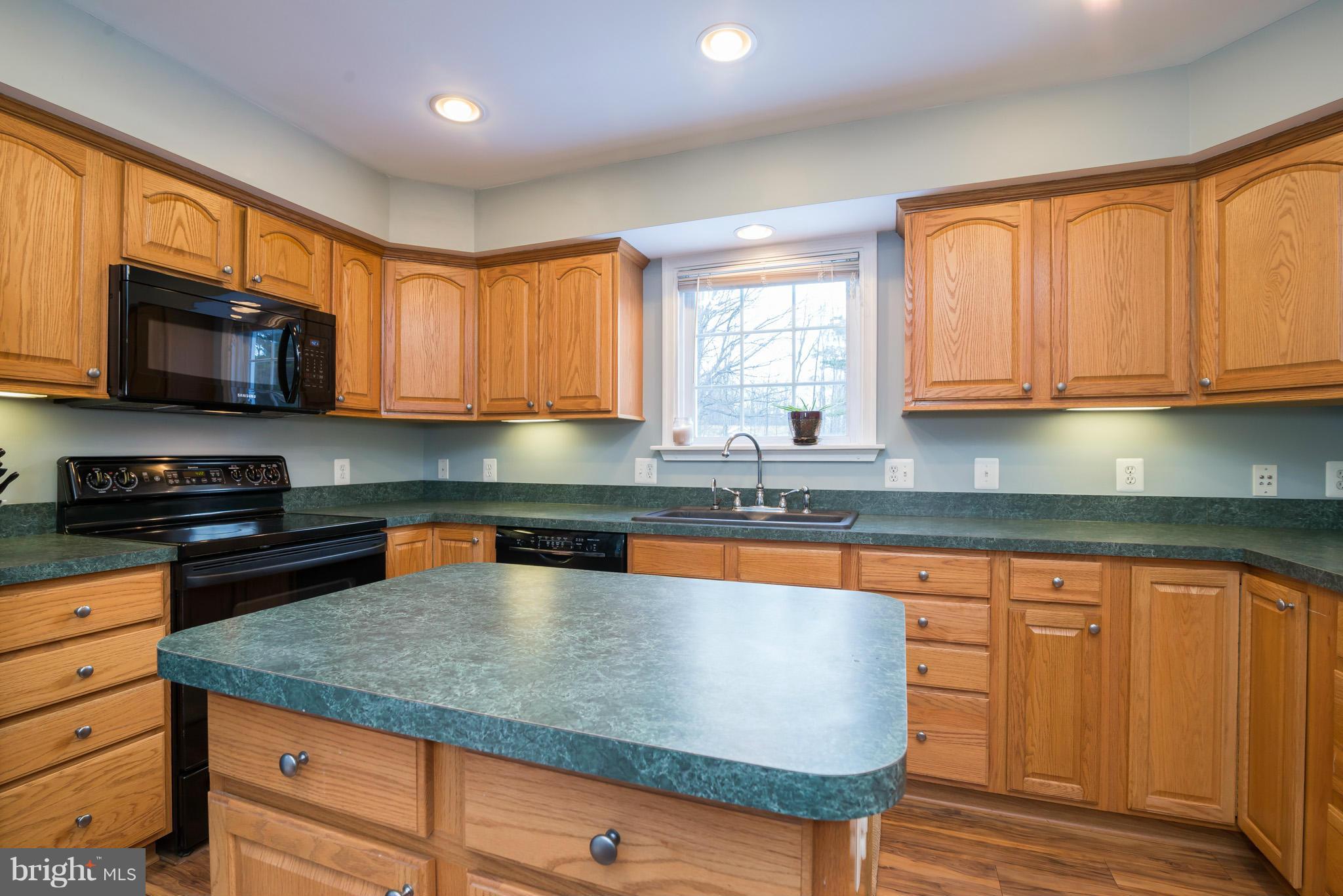 GOLLER HILLS - Residential