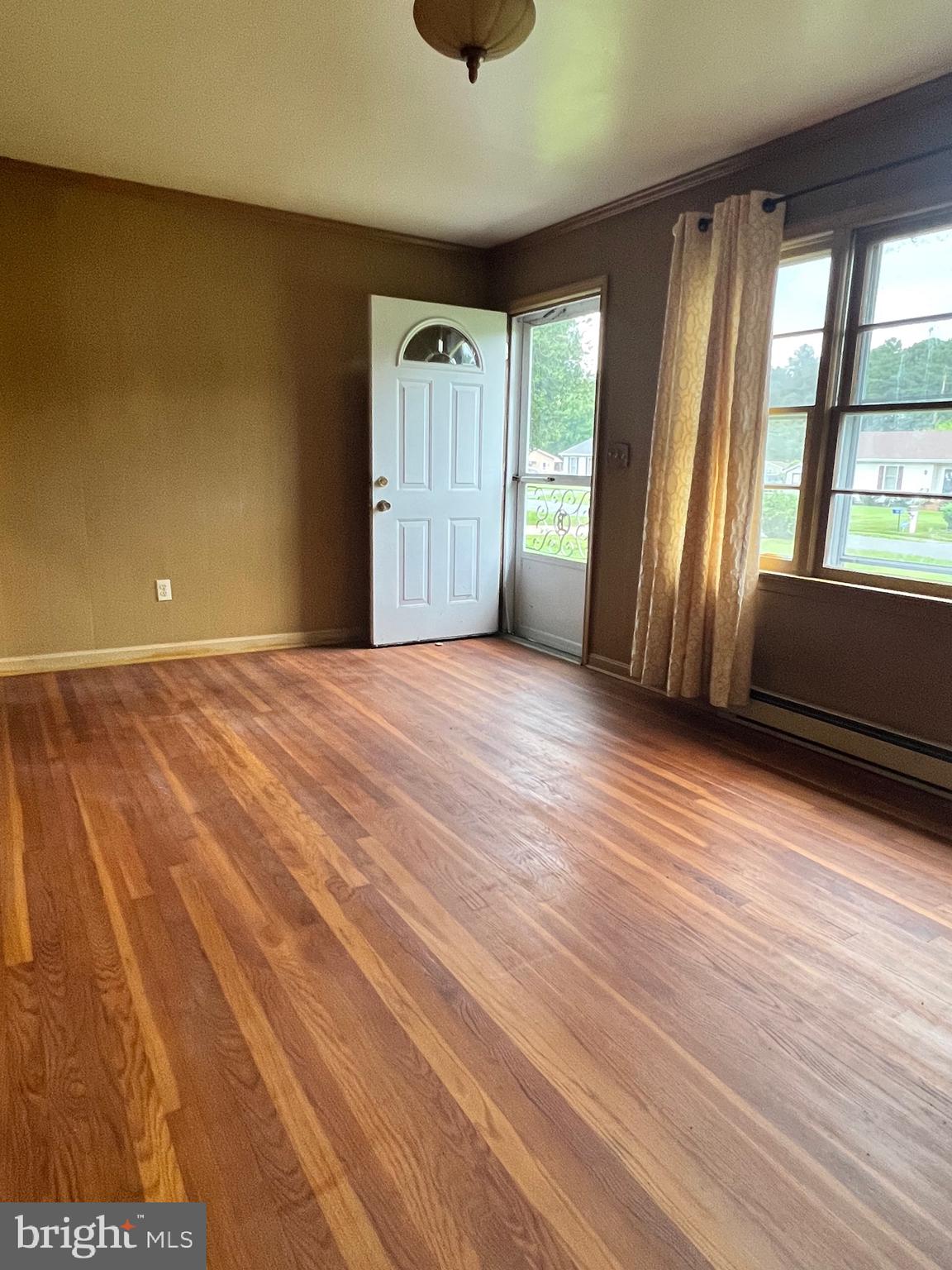 HYDE PARK - Residential