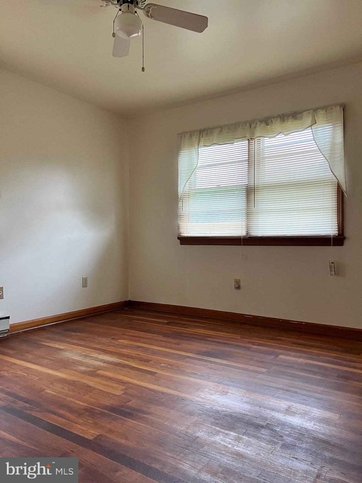 HYDE PARK - Residential