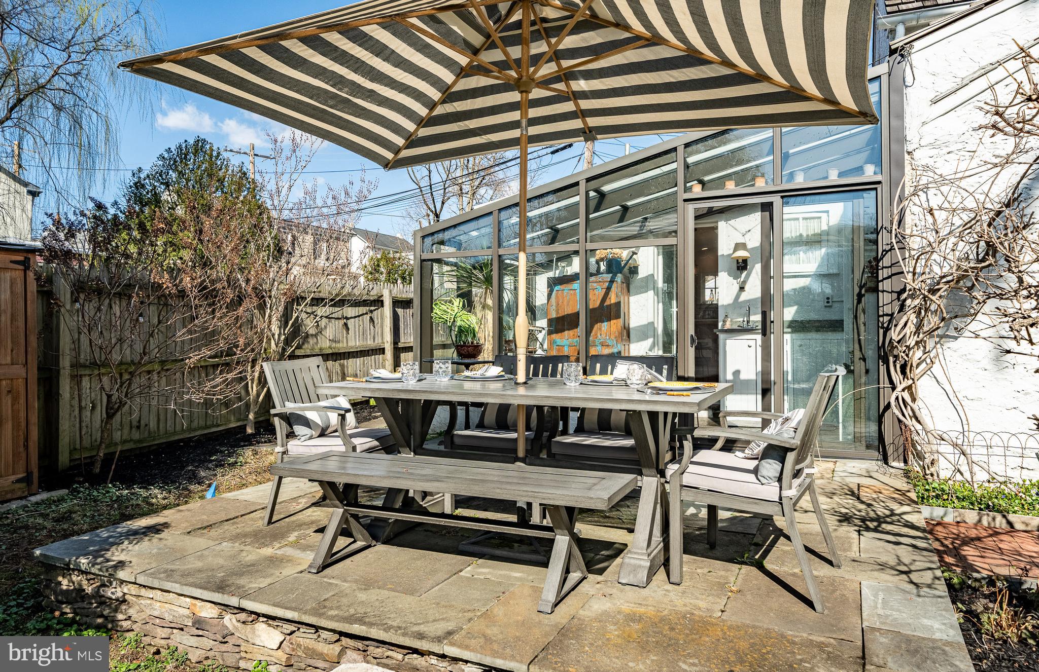 LAFAYETTE HILL - Residential