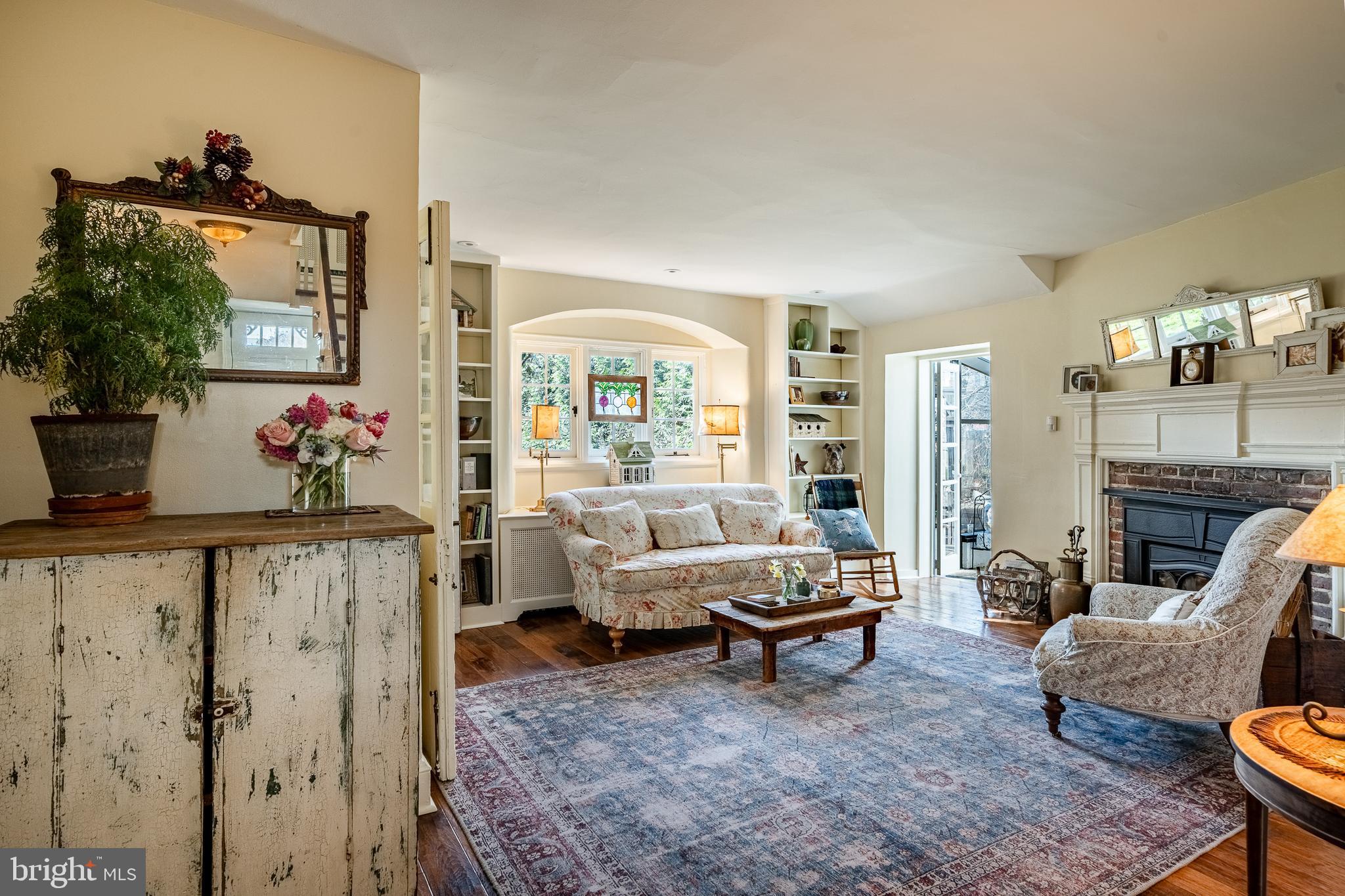 LAFAYETTE HILL - Residential