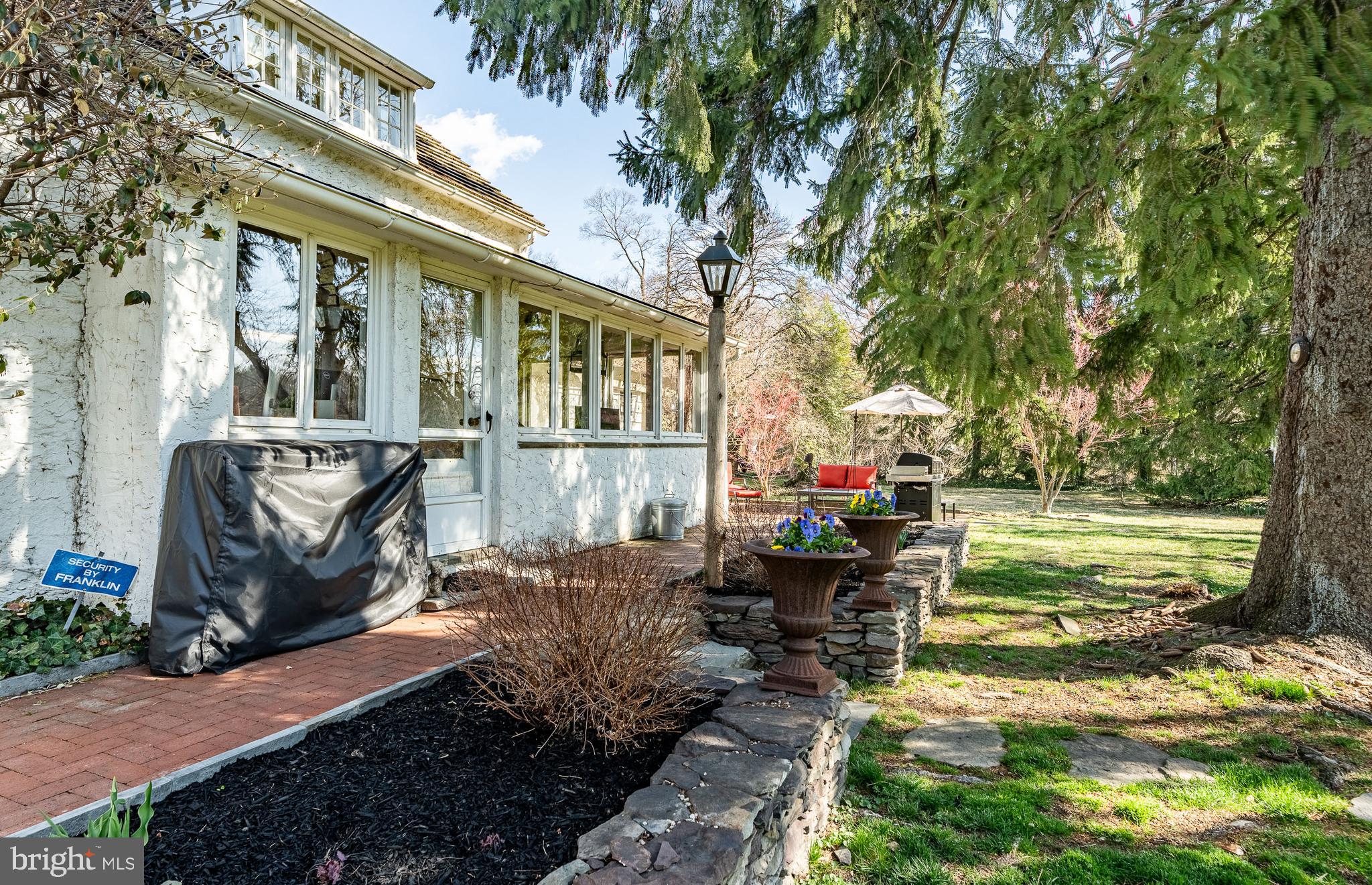 LAFAYETTE HILL - Residential