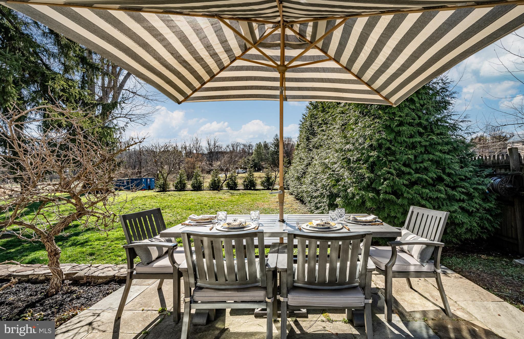 LAFAYETTE HILL - Residential