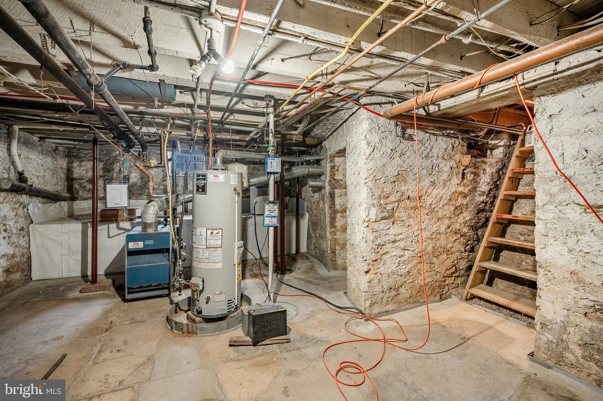 LAFAYETTE HILL - Residential