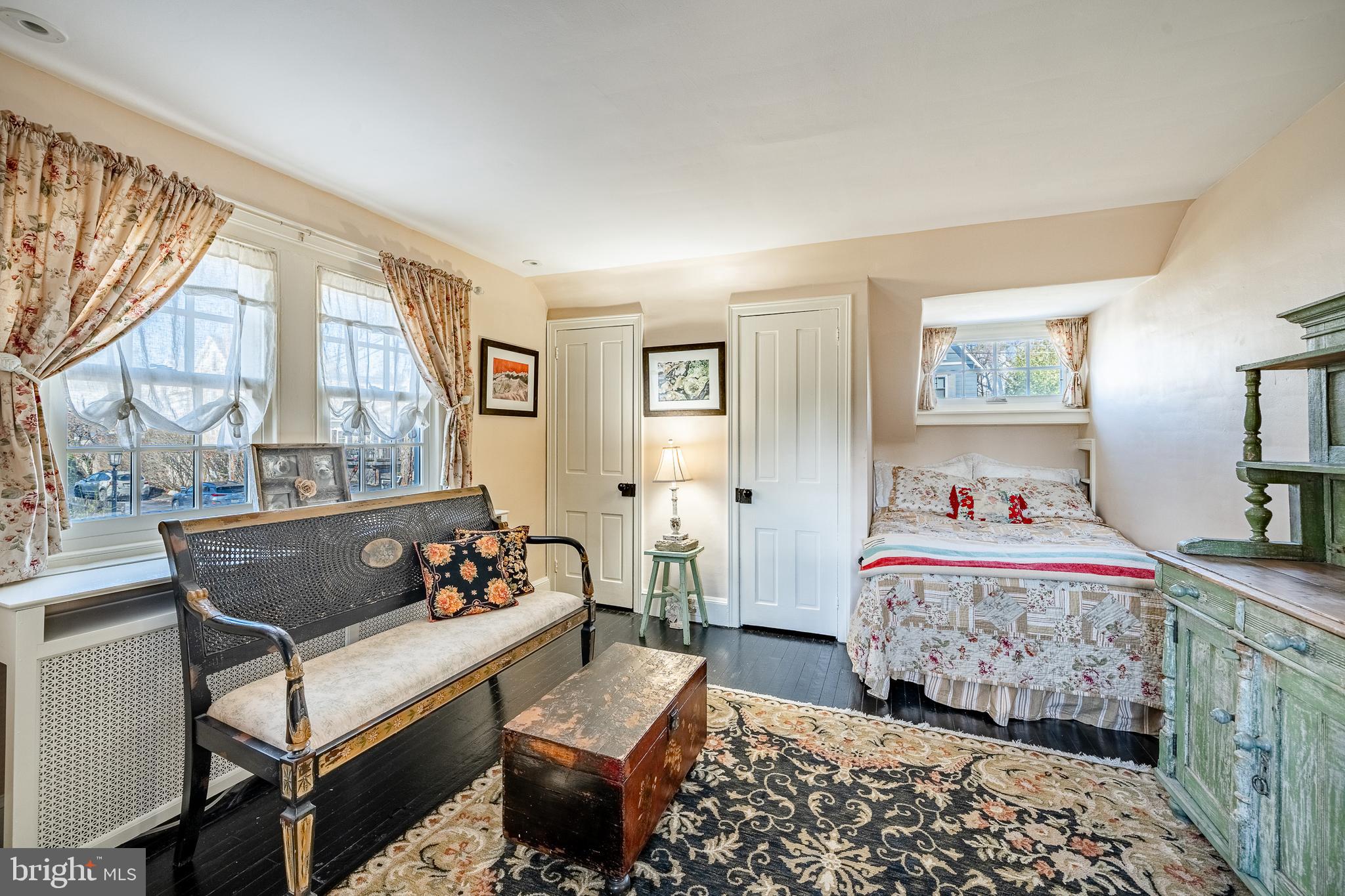 LAFAYETTE HILL - Residential