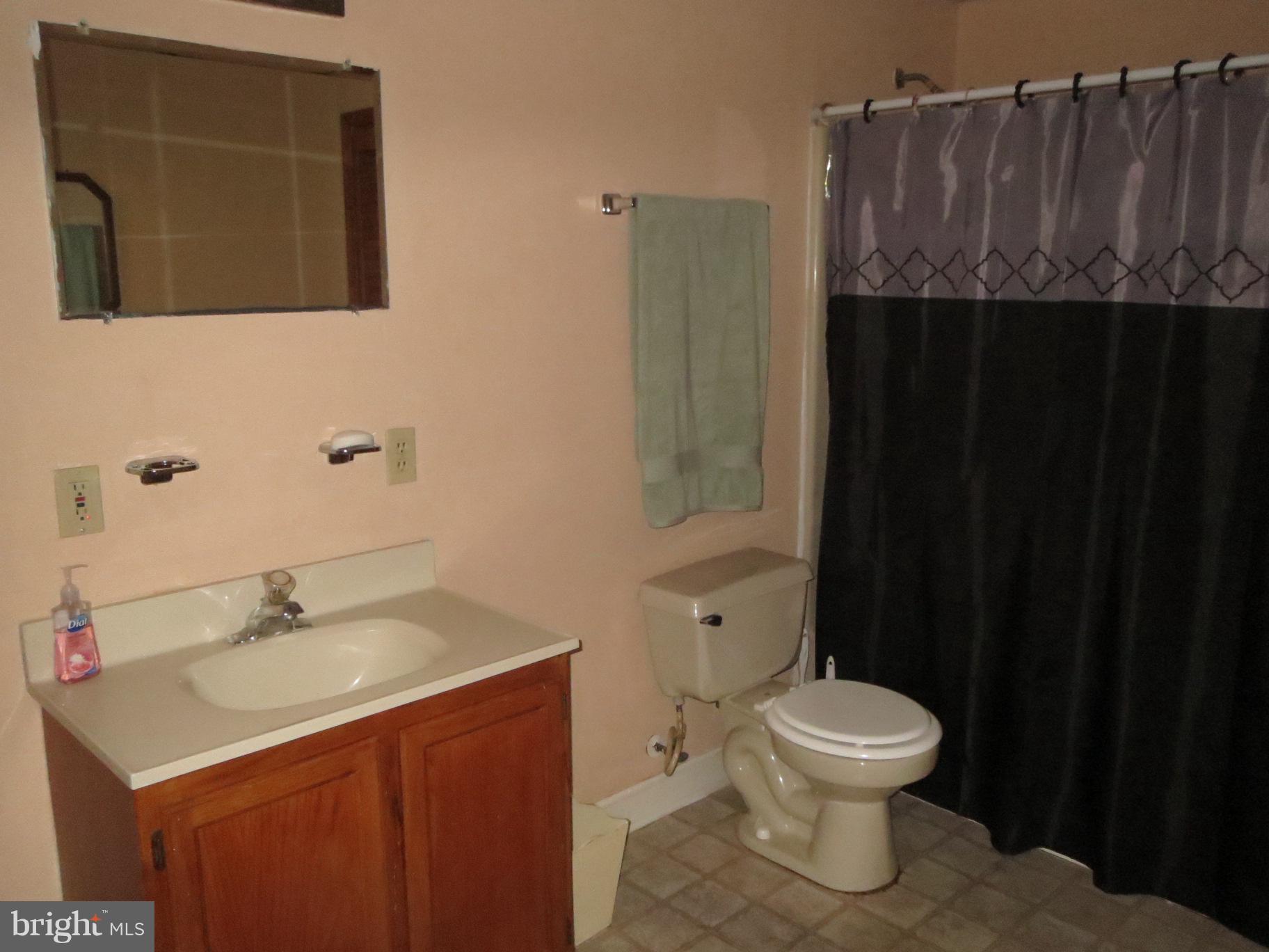 CHESAPEAKE RANCH ESTATES - Residential Lease