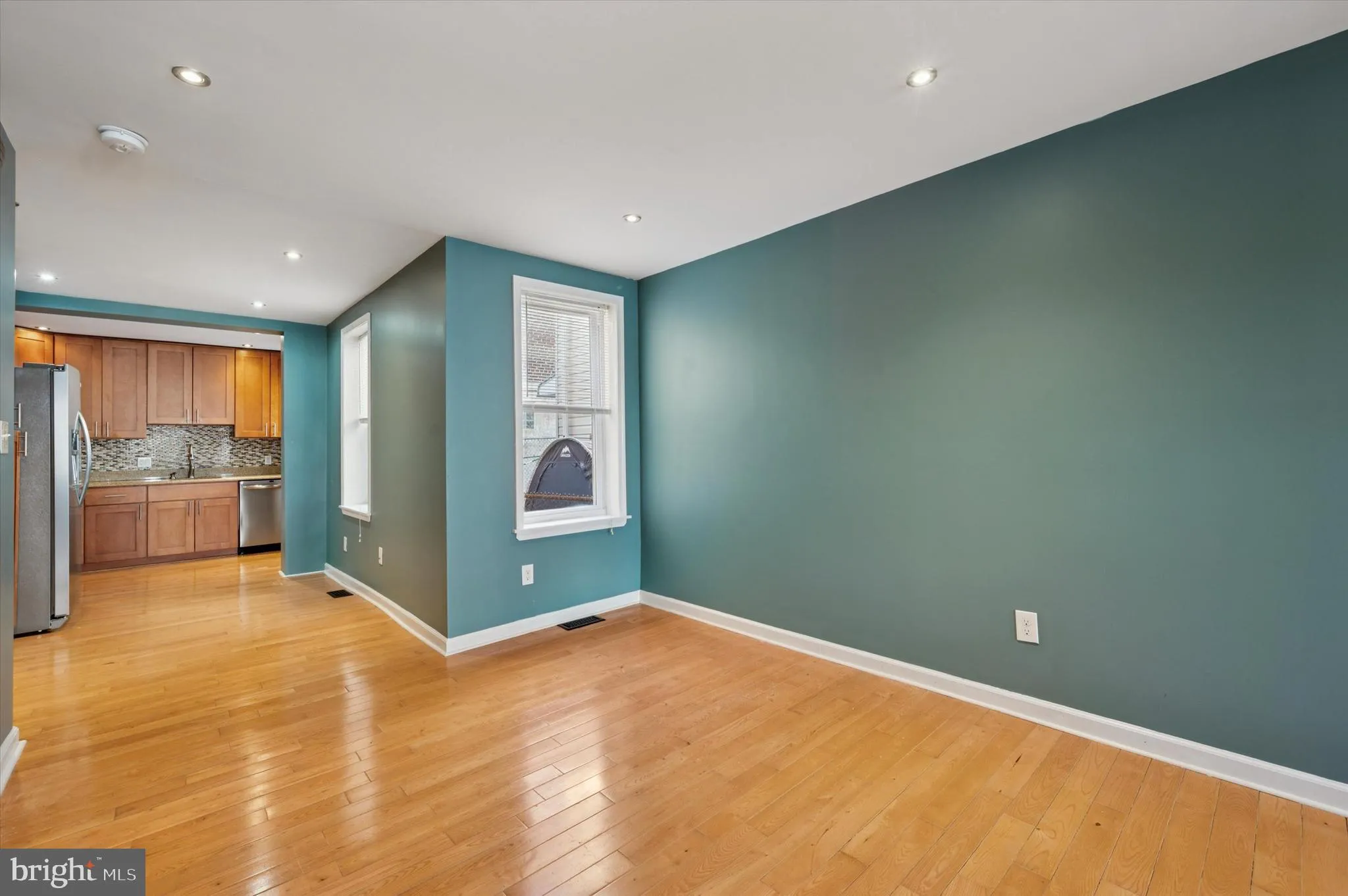 Philadelphia, Pennsylvania 19125, United States, 2 Bedrooms Bedrooms, ,1 BathroomBathrooms,Residential,Coming Soon,97654