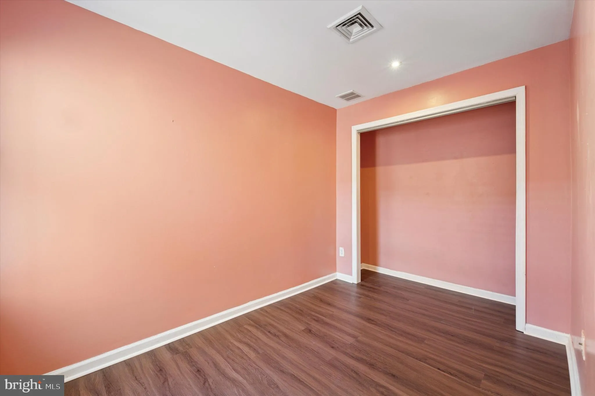 Philadelphia, Pennsylvania 19125, United States, 2 Bedrooms Bedrooms, ,1 BathroomBathrooms,Residential,Coming Soon,97654