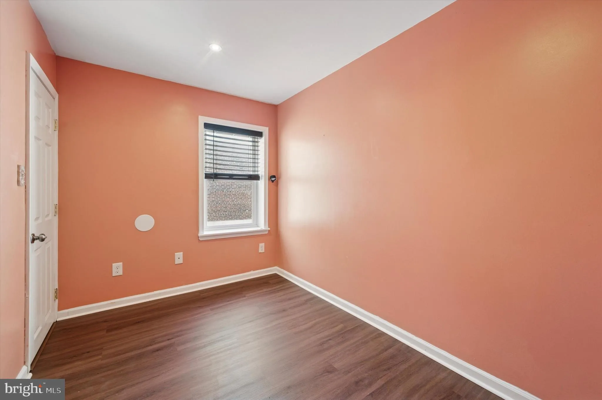 Philadelphia, Pennsylvania 19125, United States, 2 Bedrooms Bedrooms, ,1 BathroomBathrooms,Residential,Coming Soon,97654