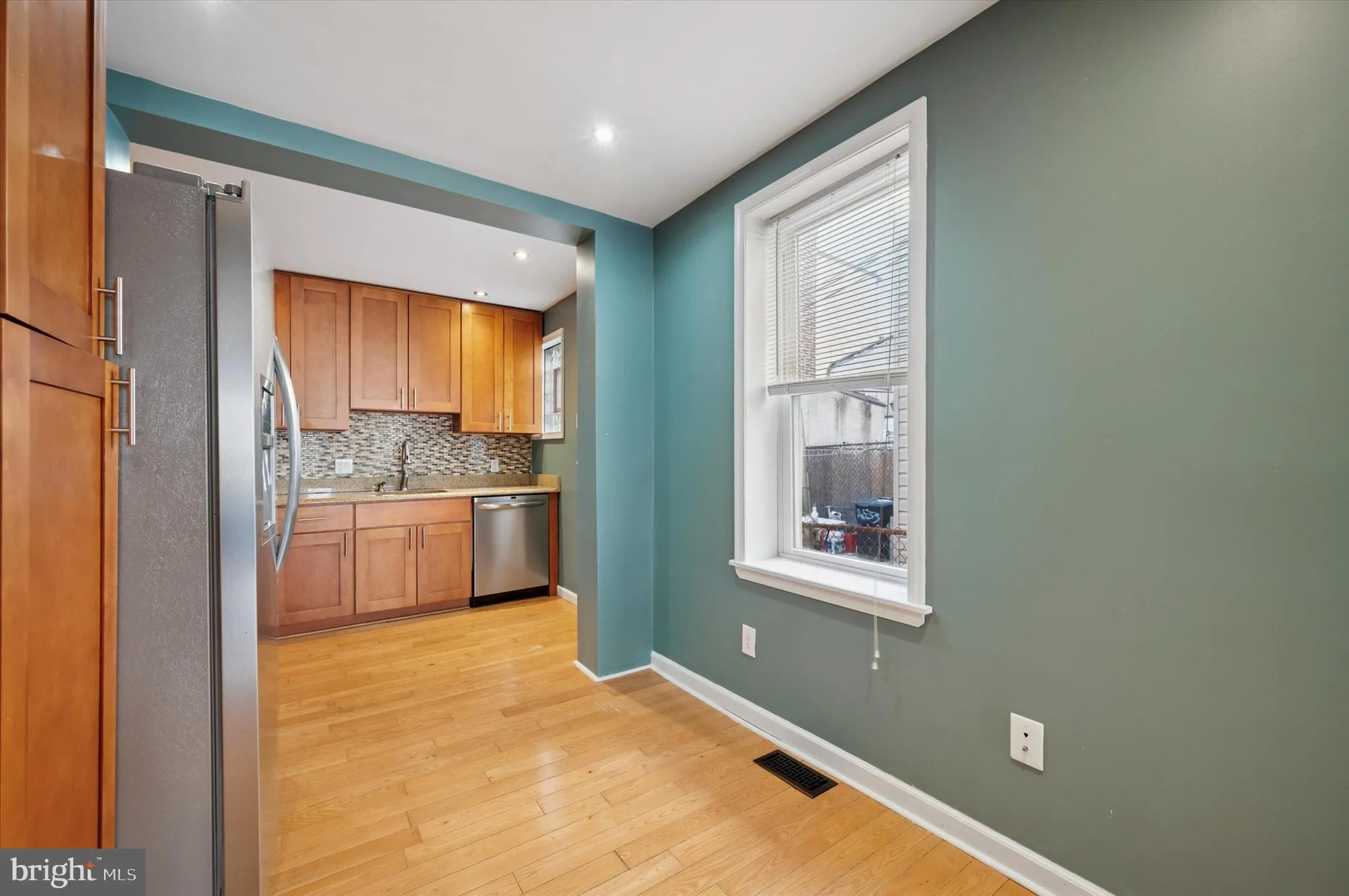 Philadelphia, Pennsylvania 19125, United States, 2 Bedrooms Bedrooms, ,1 BathroomBathrooms,Residential,Coming Soon,97654
