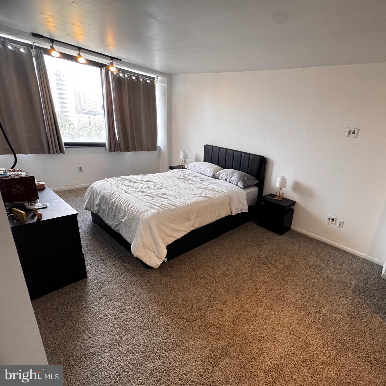 OLYMPUS - Residential