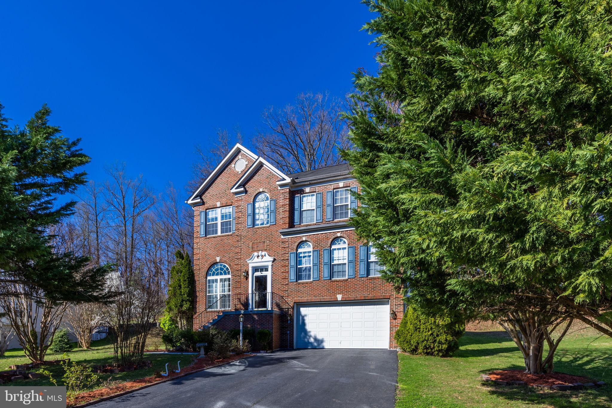 DAWSON LANDING - Residential