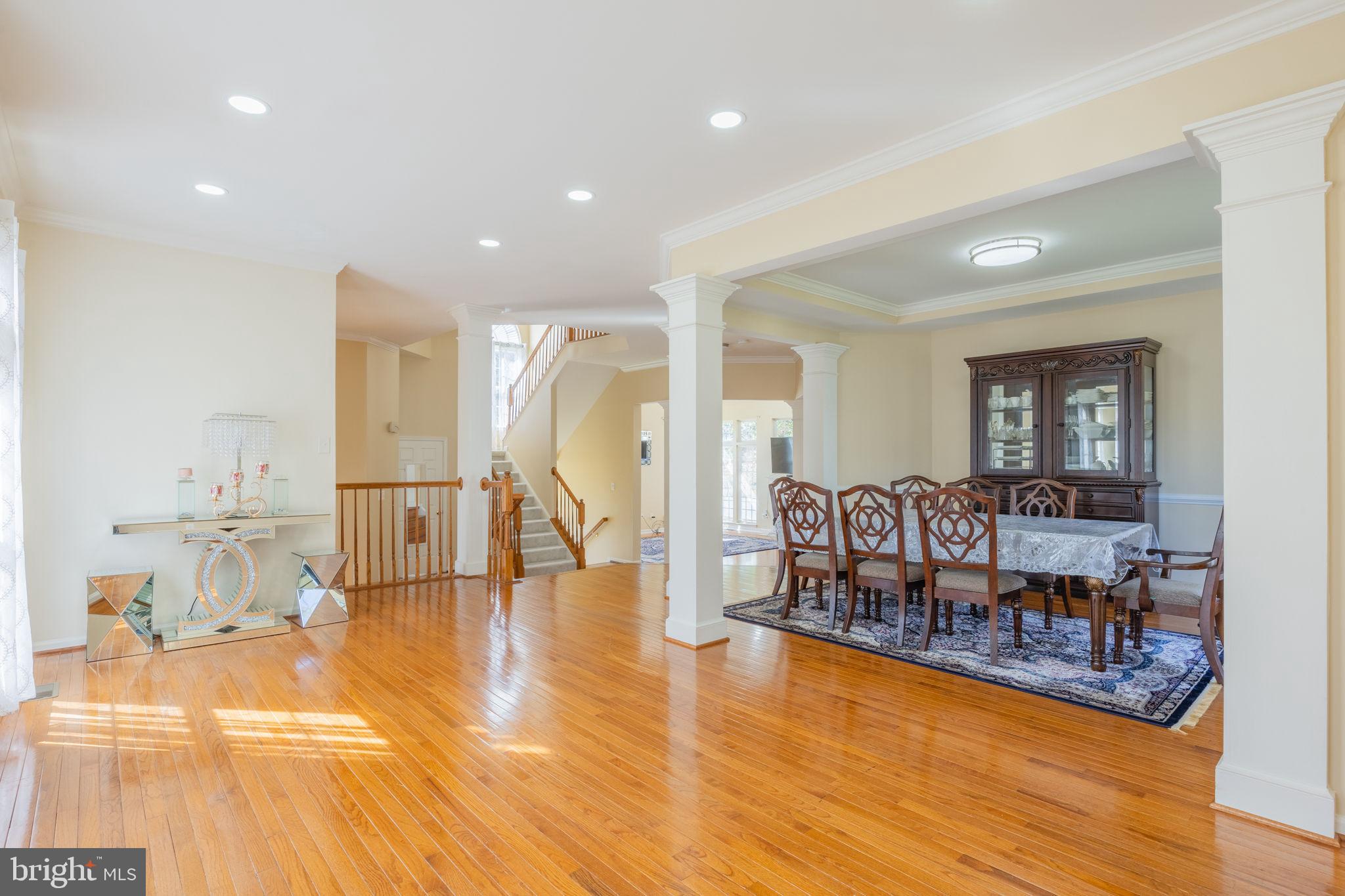 DAWSON LANDING - Residential