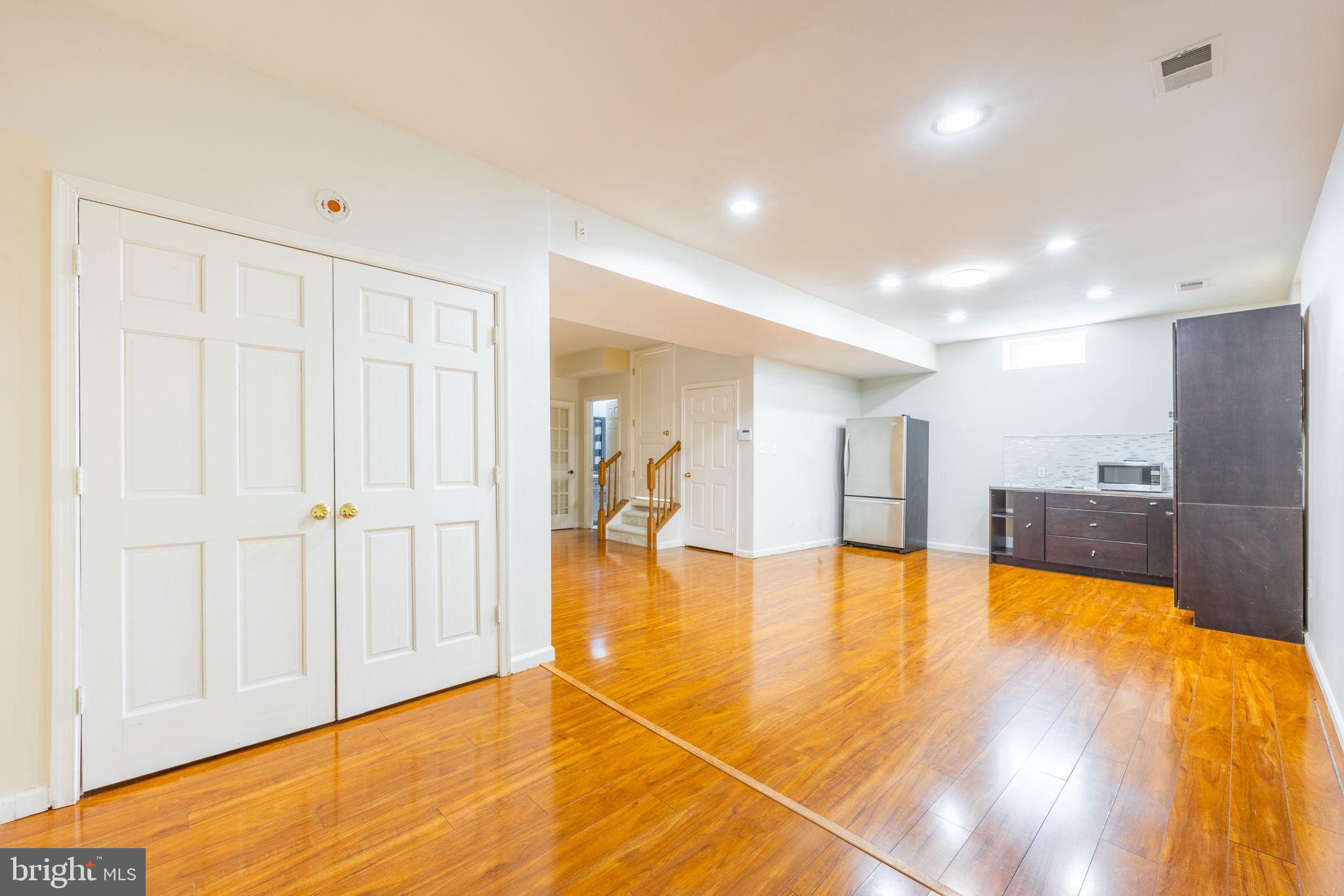 DAWSON LANDING - Residential