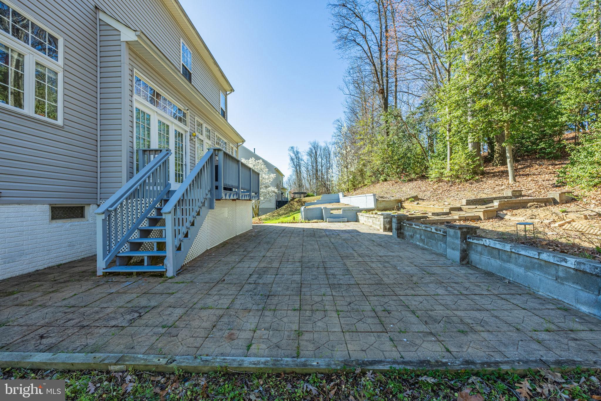 DAWSON LANDING - Residential