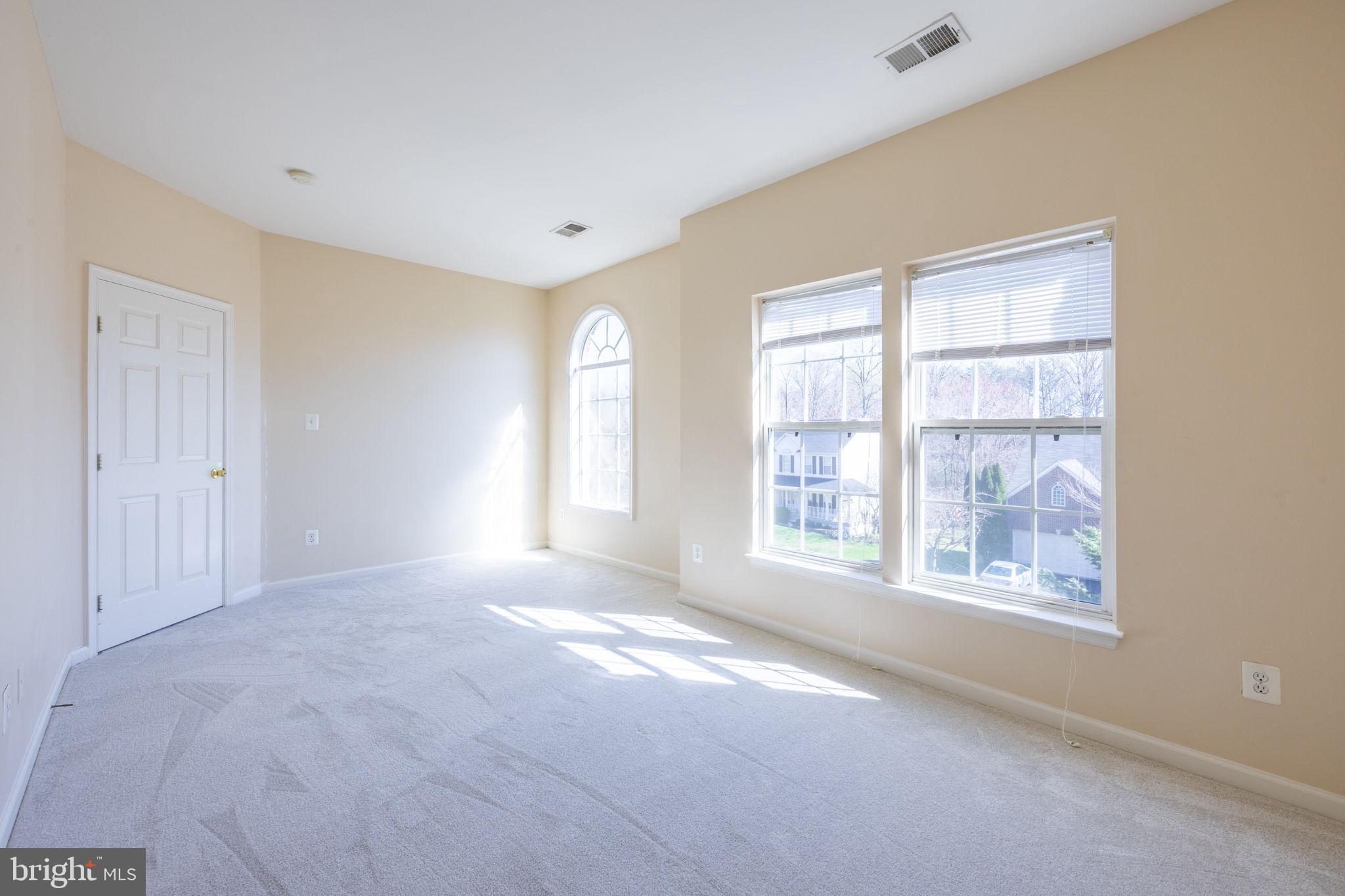 DAWSON LANDING - Residential