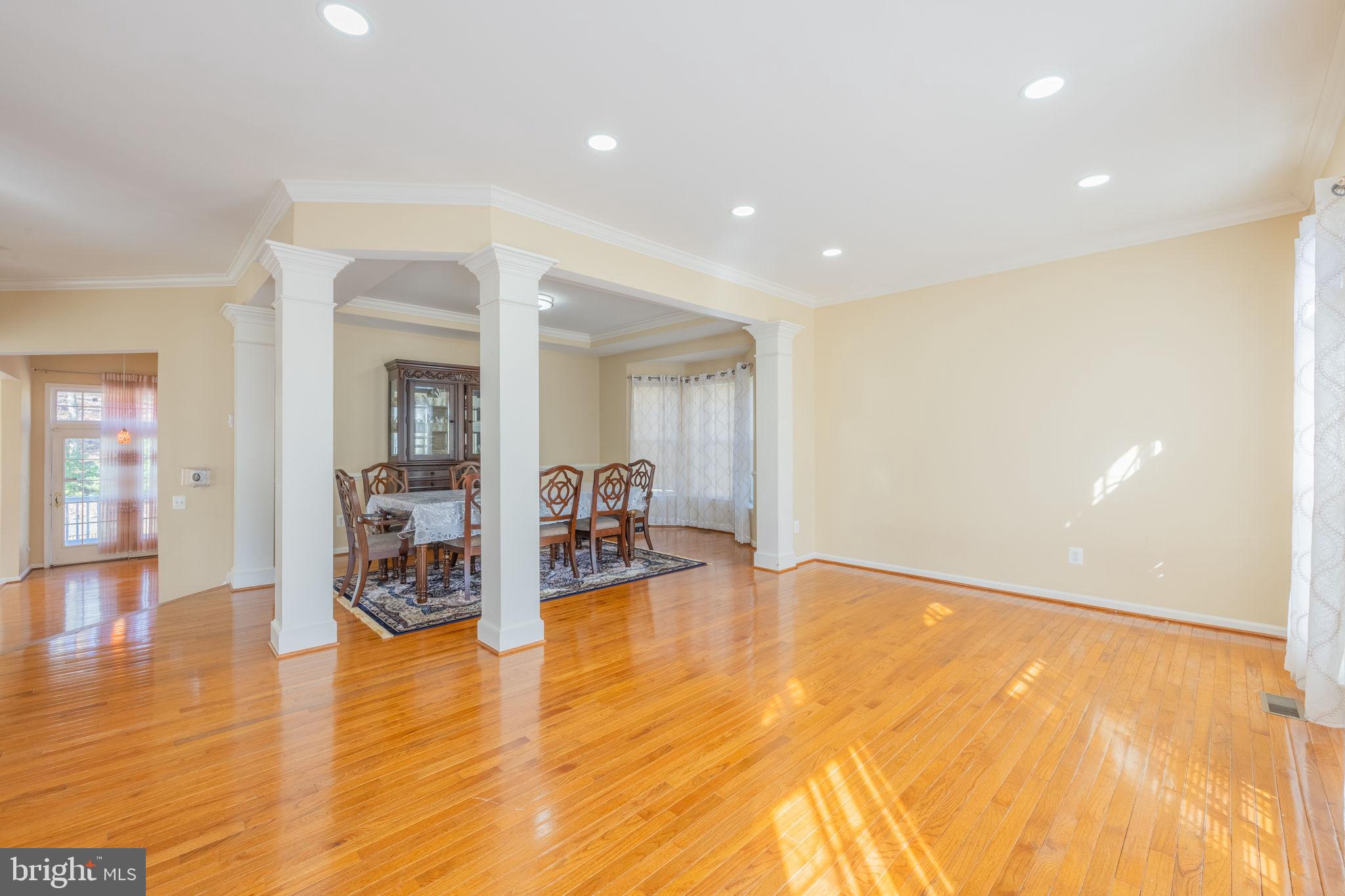 DAWSON LANDING - Residential