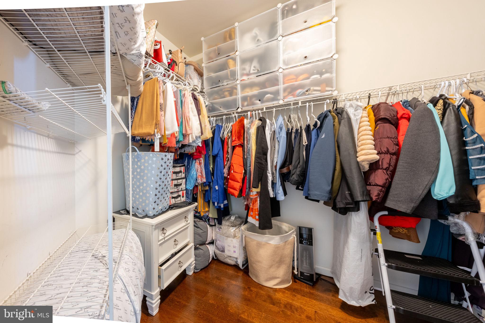 DAWSON LANDING - Residential