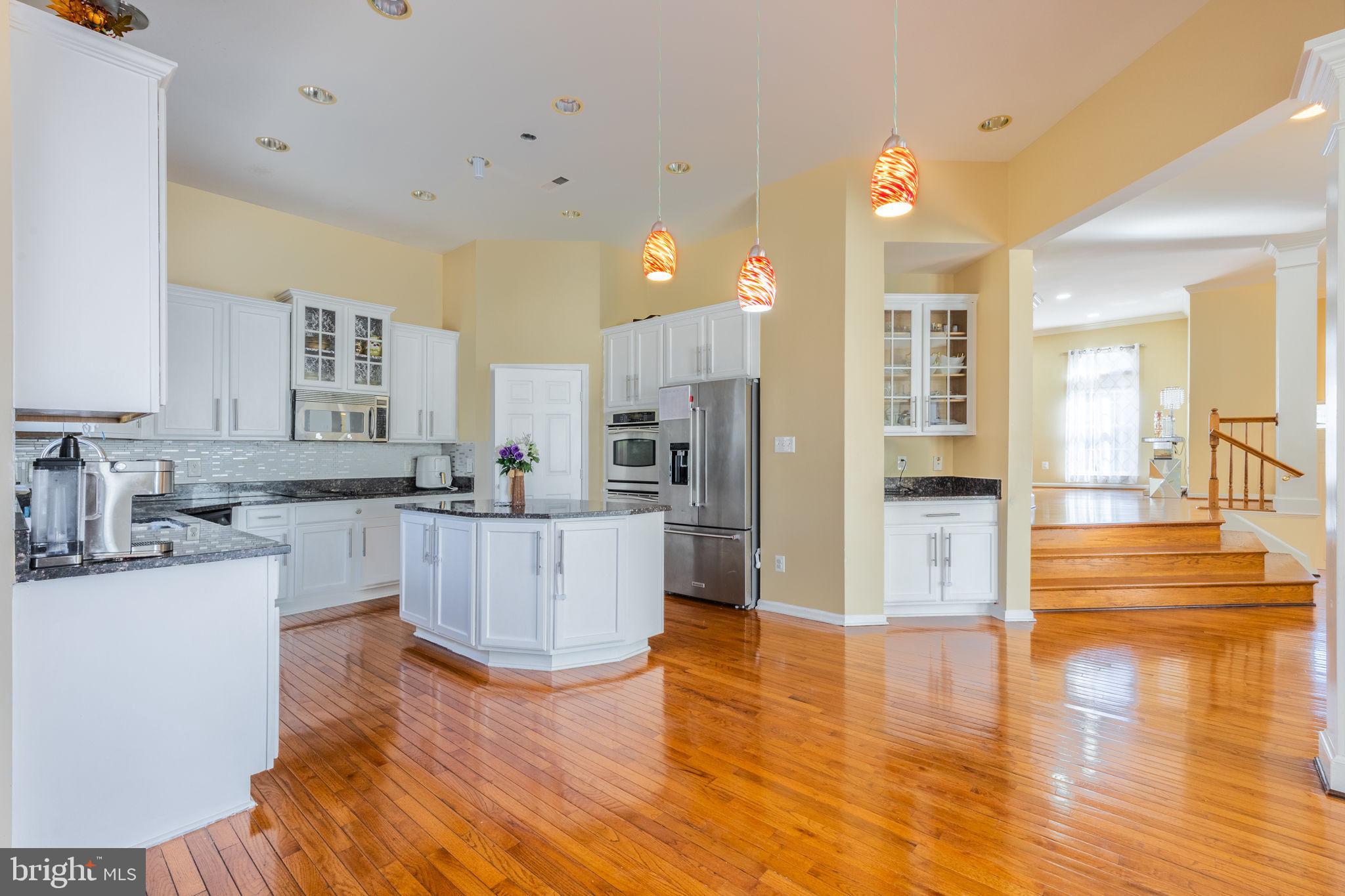 DAWSON LANDING - Residential