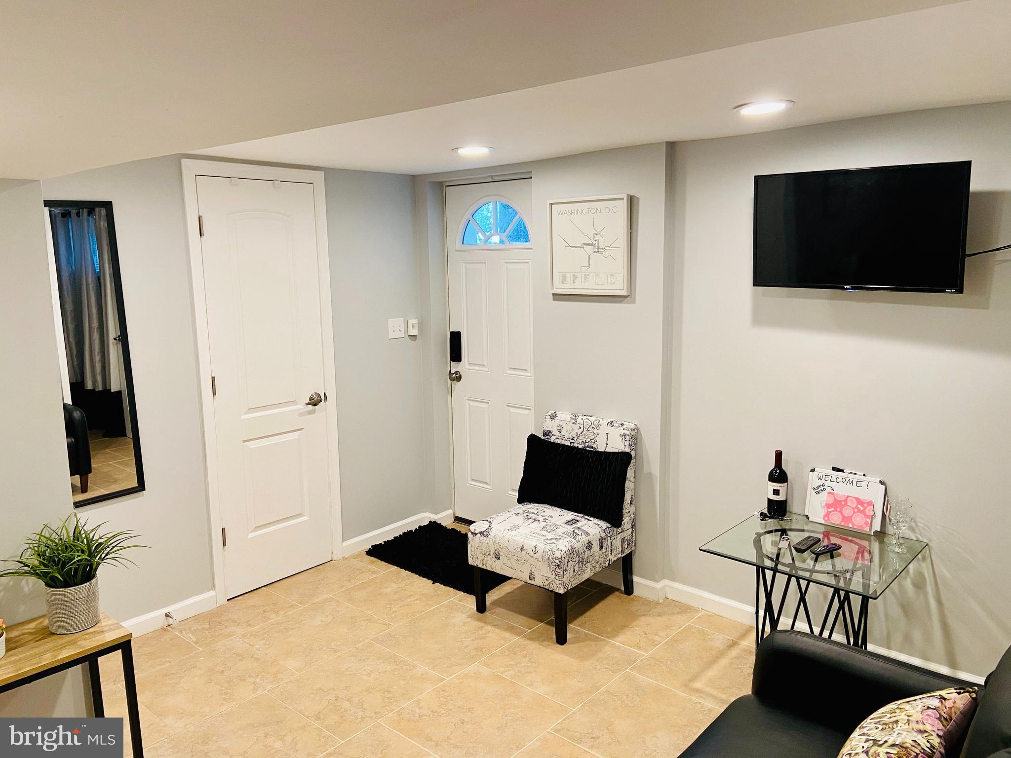 113 FORRESTER STREET SW B