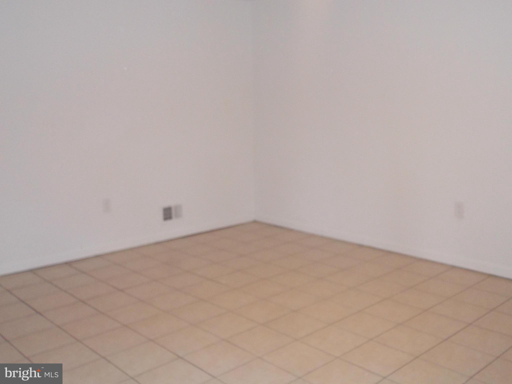 GEORGETOWN VILLAGE - Residential Lease