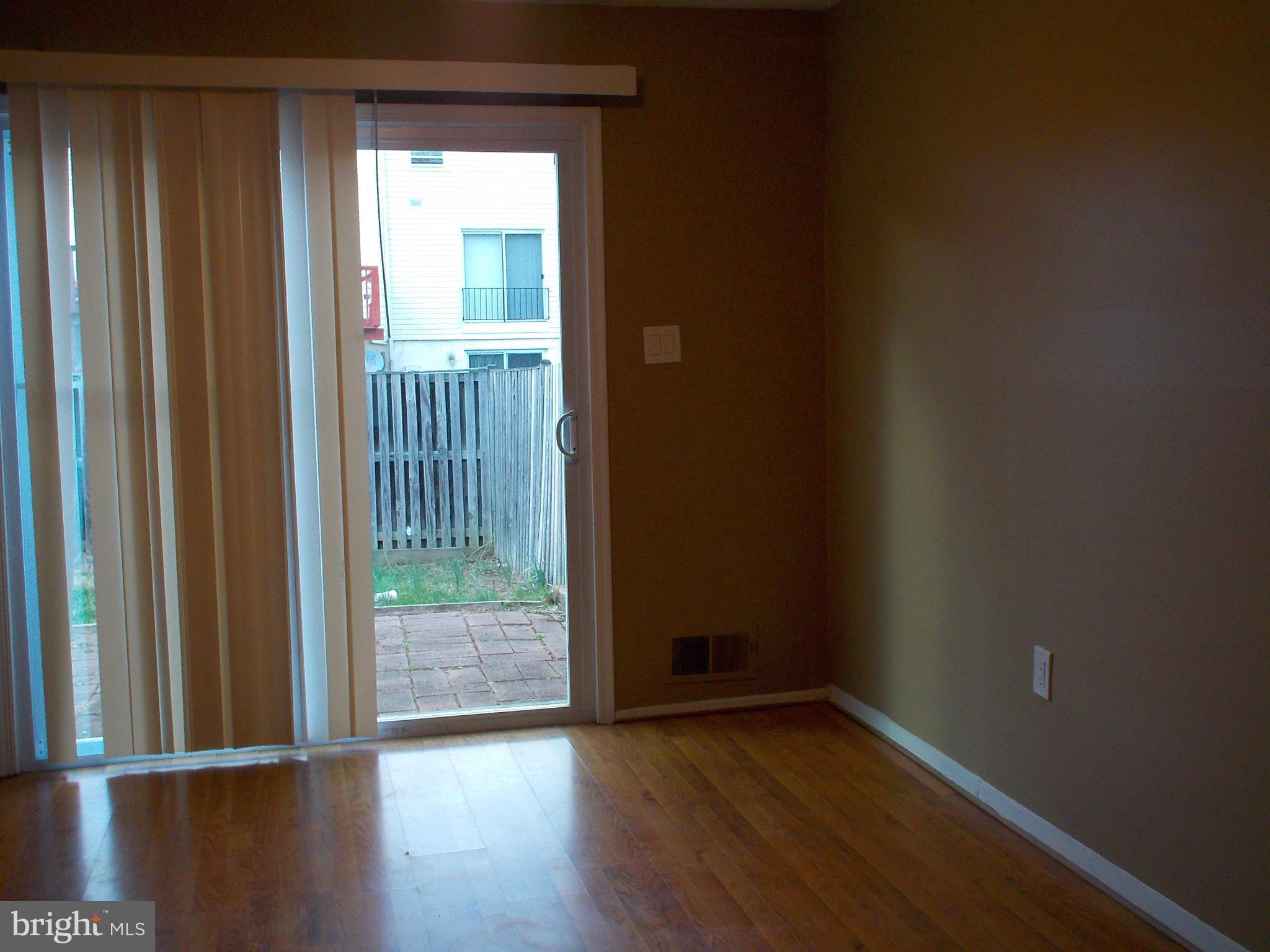 GEORGETOWN VILLAGE - Residential Lease