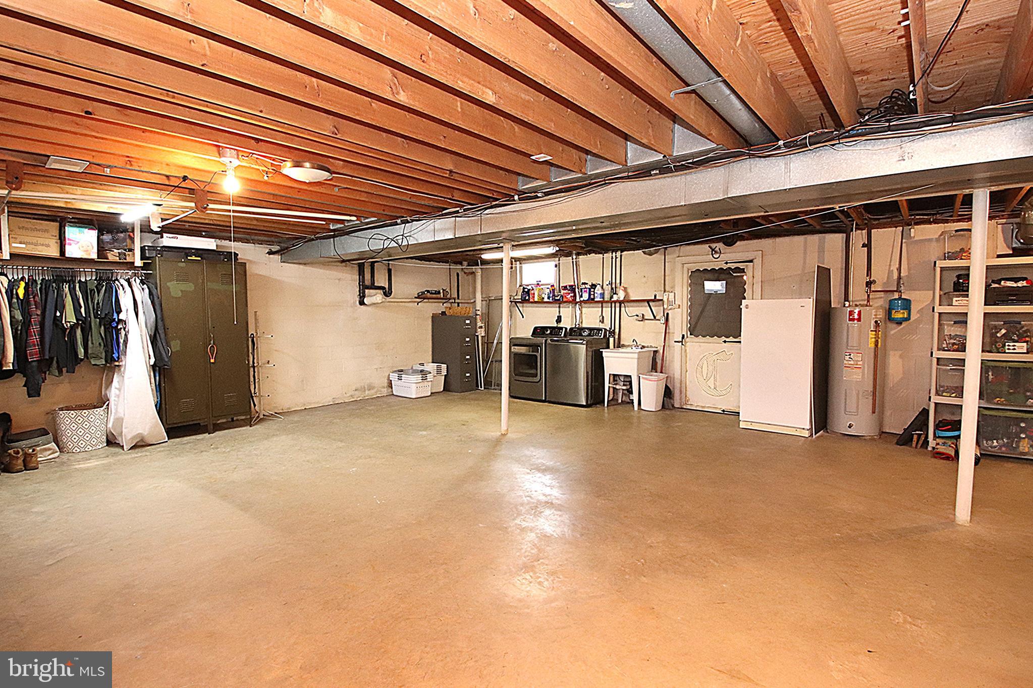 BEAVERBROOK - Residential