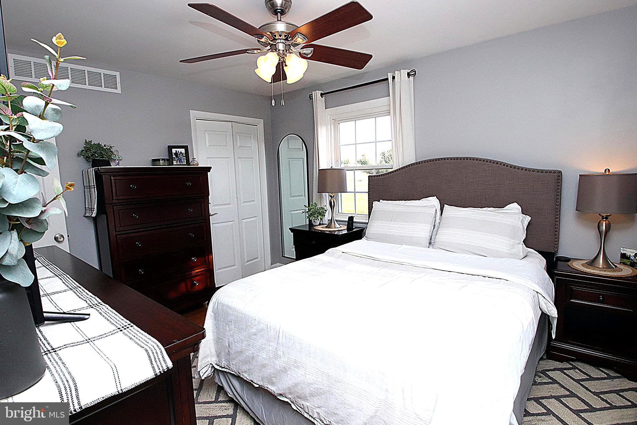 BEAVERBROOK - Residential