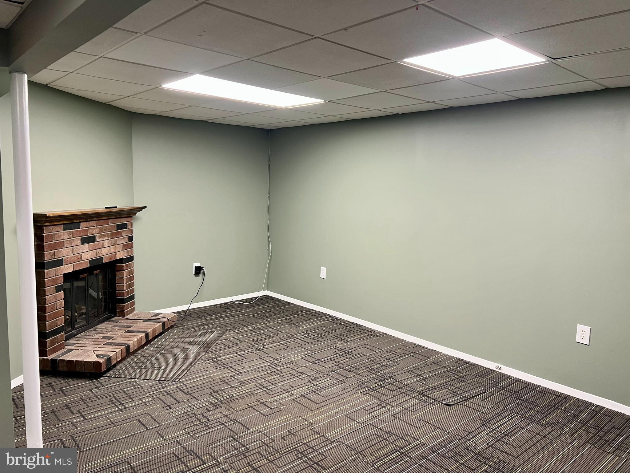 CHESTERFIELD - Residential Lease