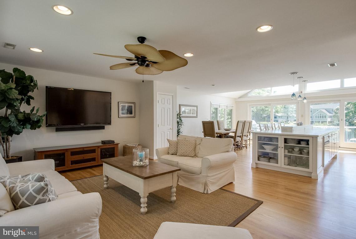 HILLSMERE ESTATES - Residential