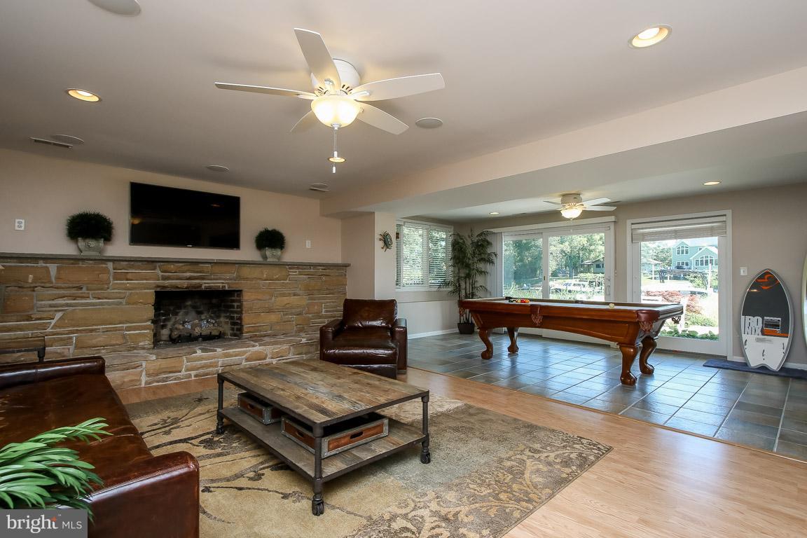 HILLSMERE ESTATES - Residential