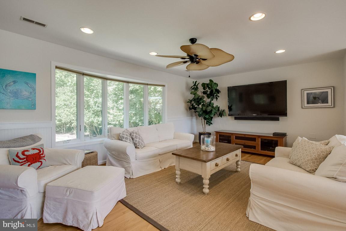 HILLSMERE ESTATES - Residential