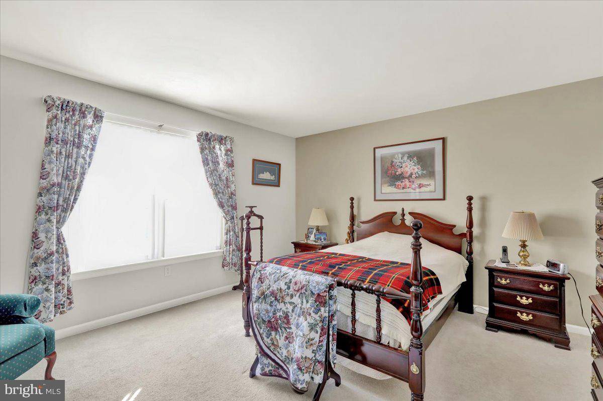 SAGEBROOK - Residential