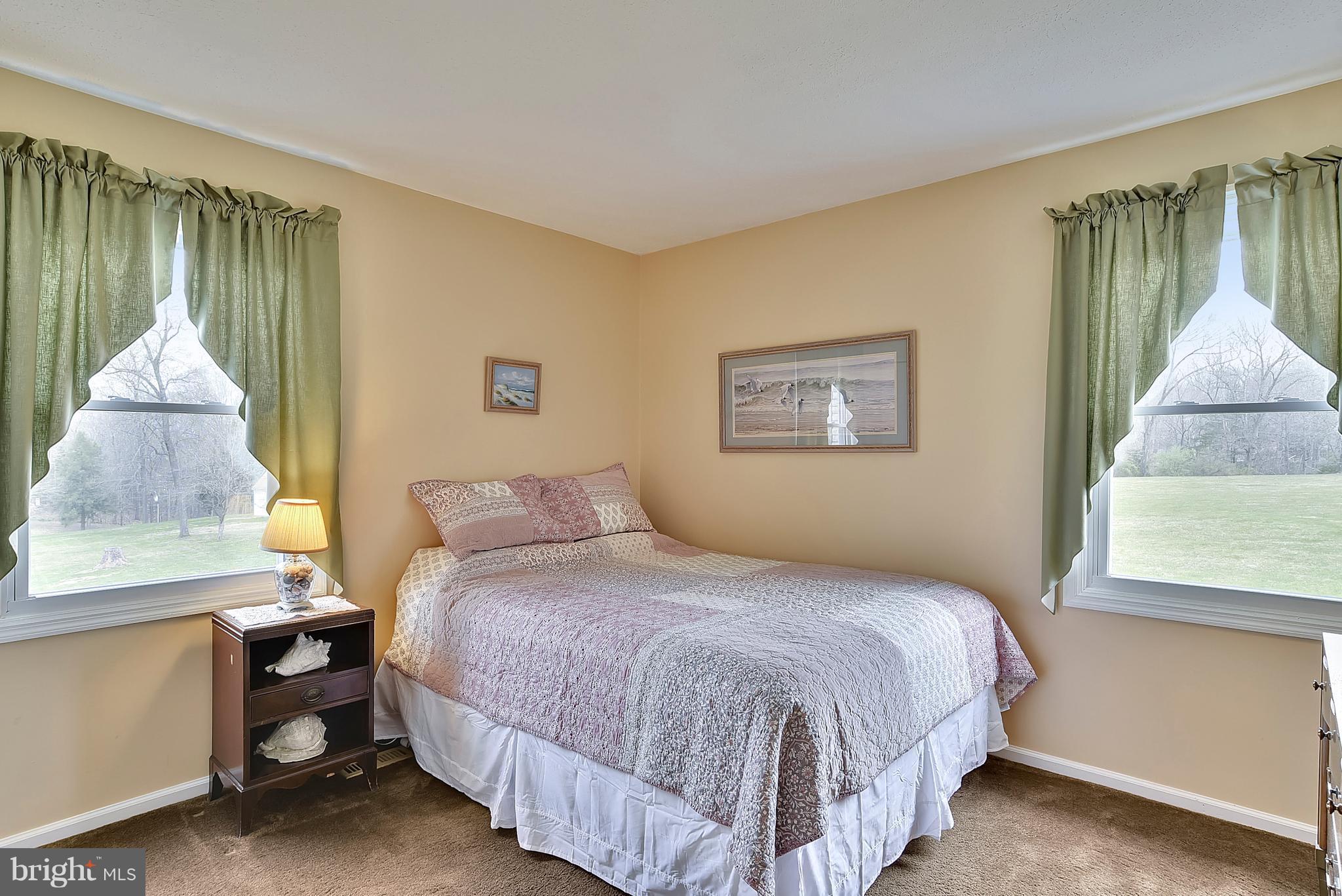 WINDY HILL - Residential