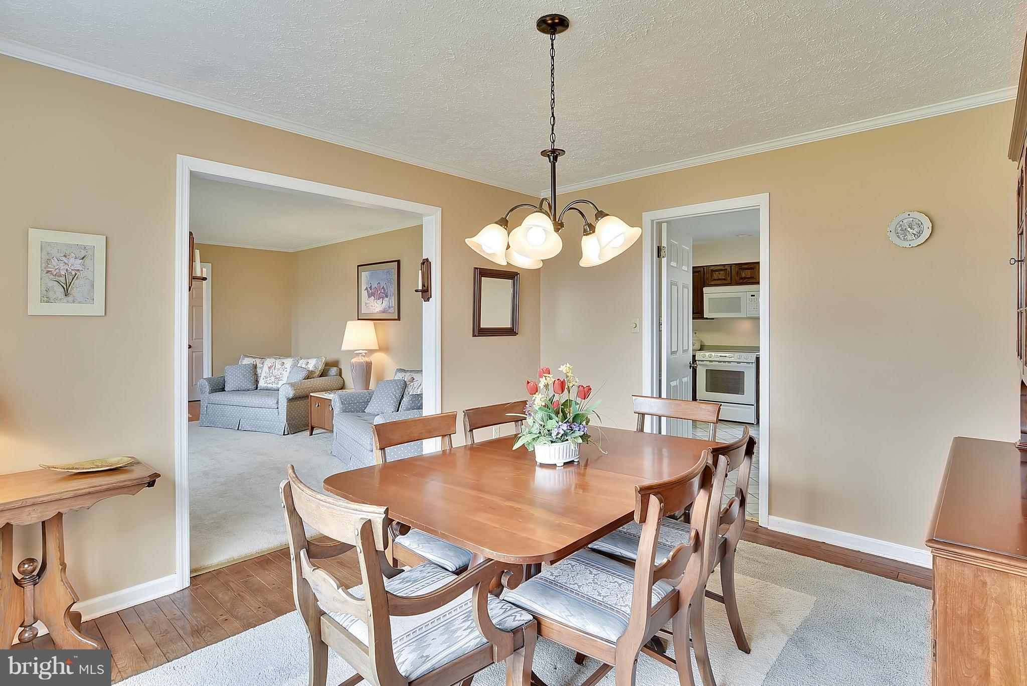 WINDY HILL - Residential