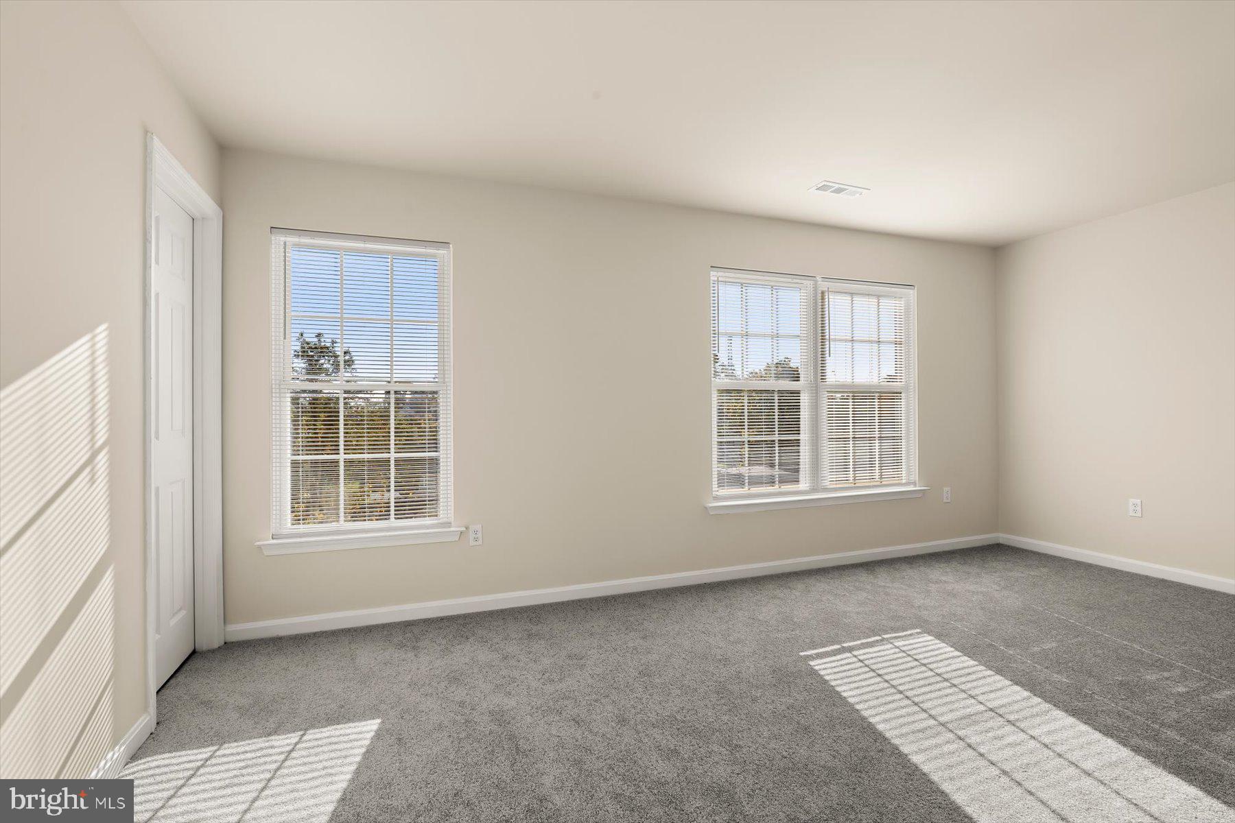 KARENDALE PLACE - Residential Lease