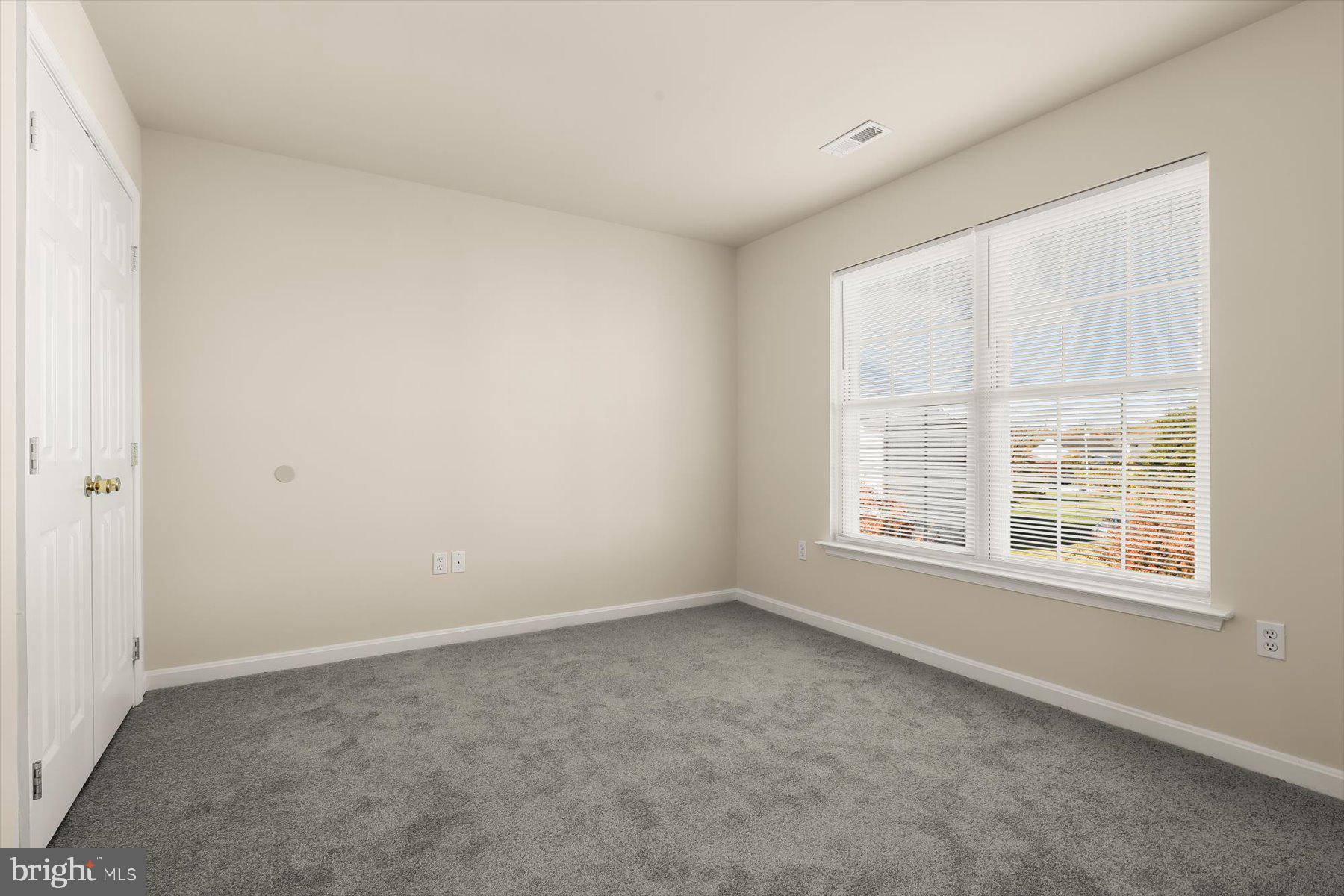 KARENDALE PLACE - Residential Lease