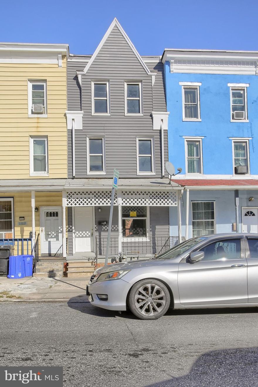 Welcome to 443 S 14th!! Completely renovated and rooms for everyone. Upon entering the house, you will find an open space featuring the large living room and dining room, followed by the spacious and renovated kitchen. On the second floor, you will find five large bedrooms and a full bath. The basement offers more space for storage. Don't miss it! Schedule your showing now!