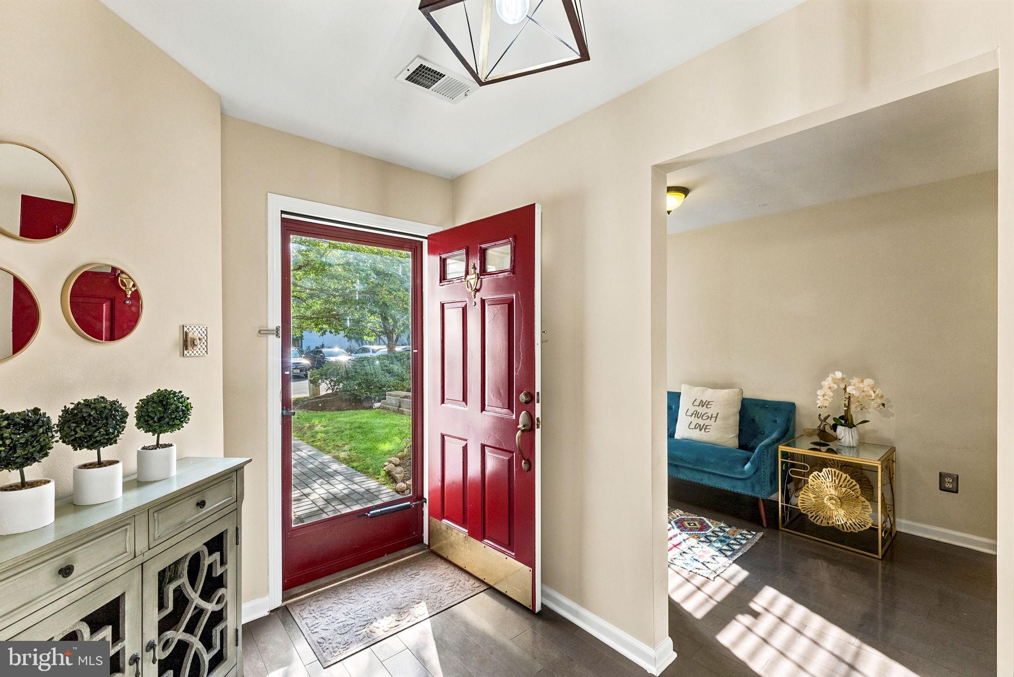 43 FAIR ACRES COURT