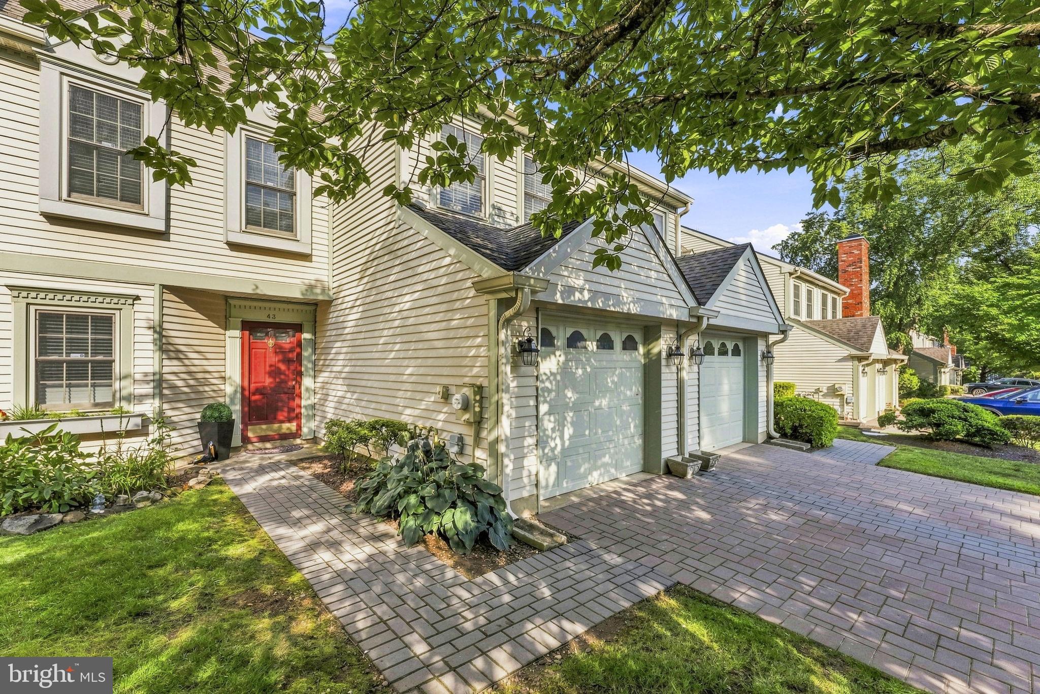 43 FAIR ACRES COURT