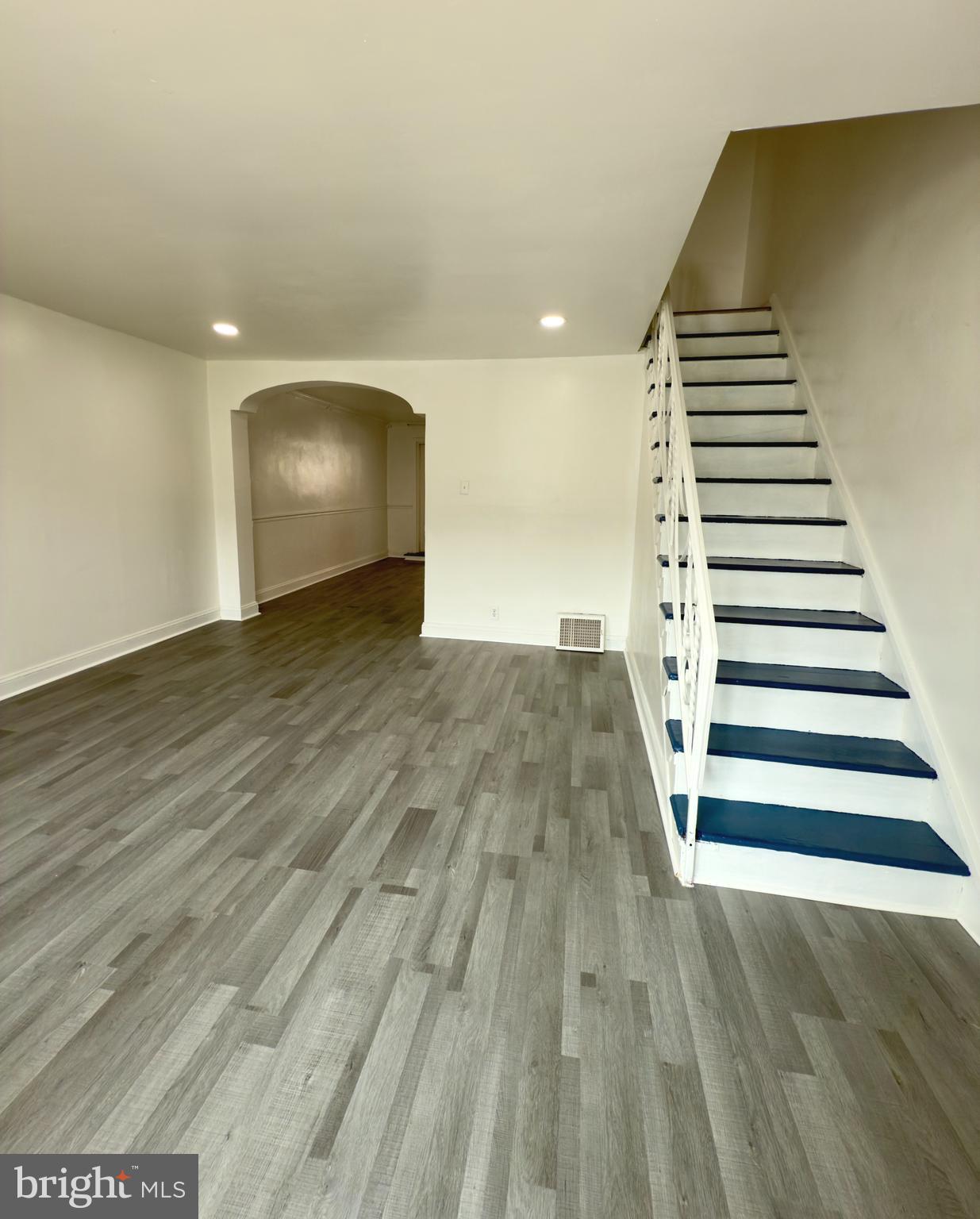 HOLMESBURG - Residential