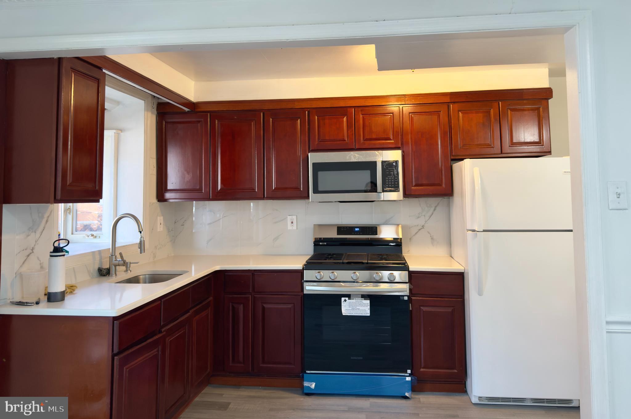 HOLMESBURG - Residential