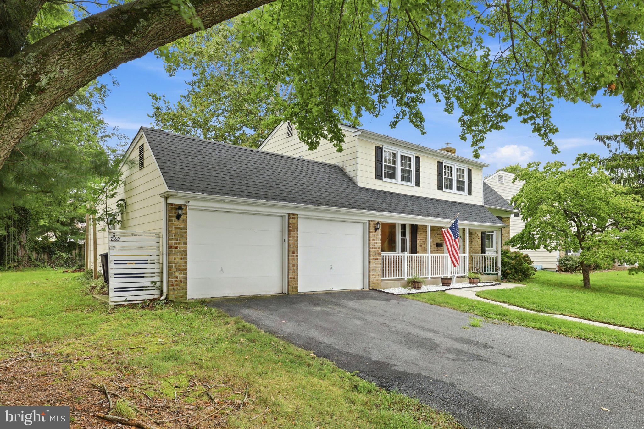 848 SCHOOLHOUSE LANE