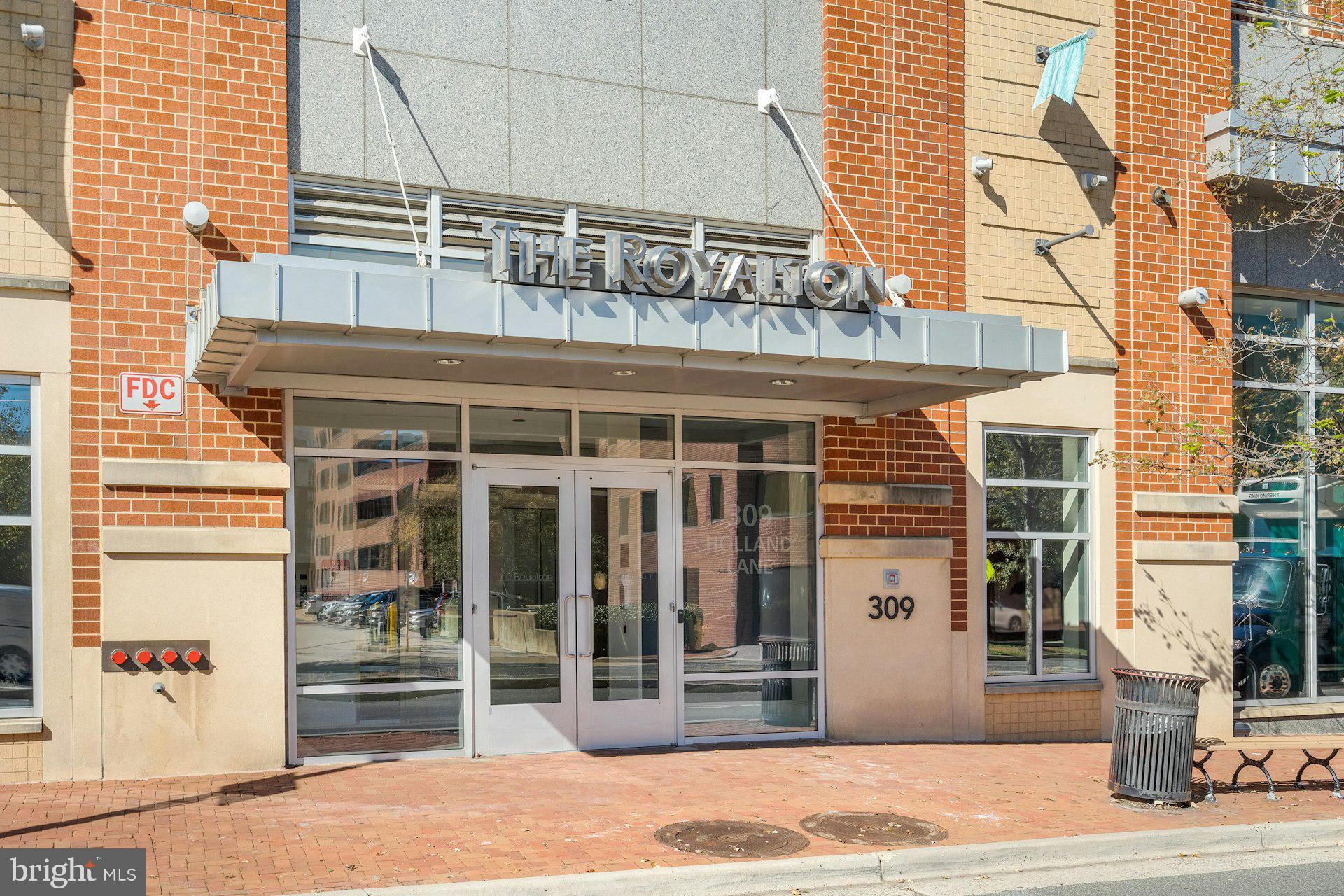 309 HOLLAND LANE 126