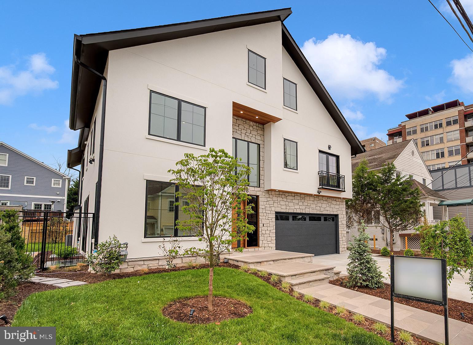 ROSEDALE PARK - Residential