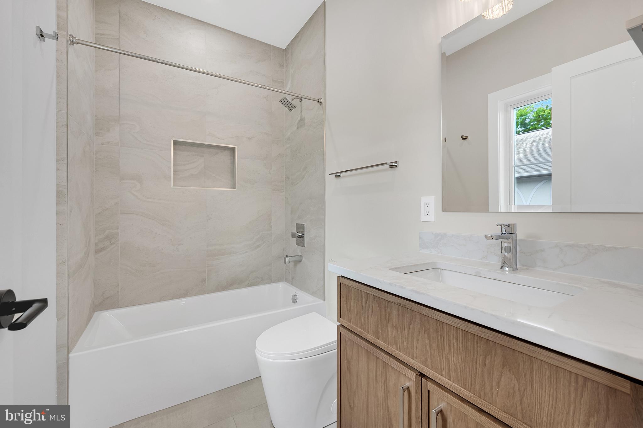 ROSEDALE PARK - Residential