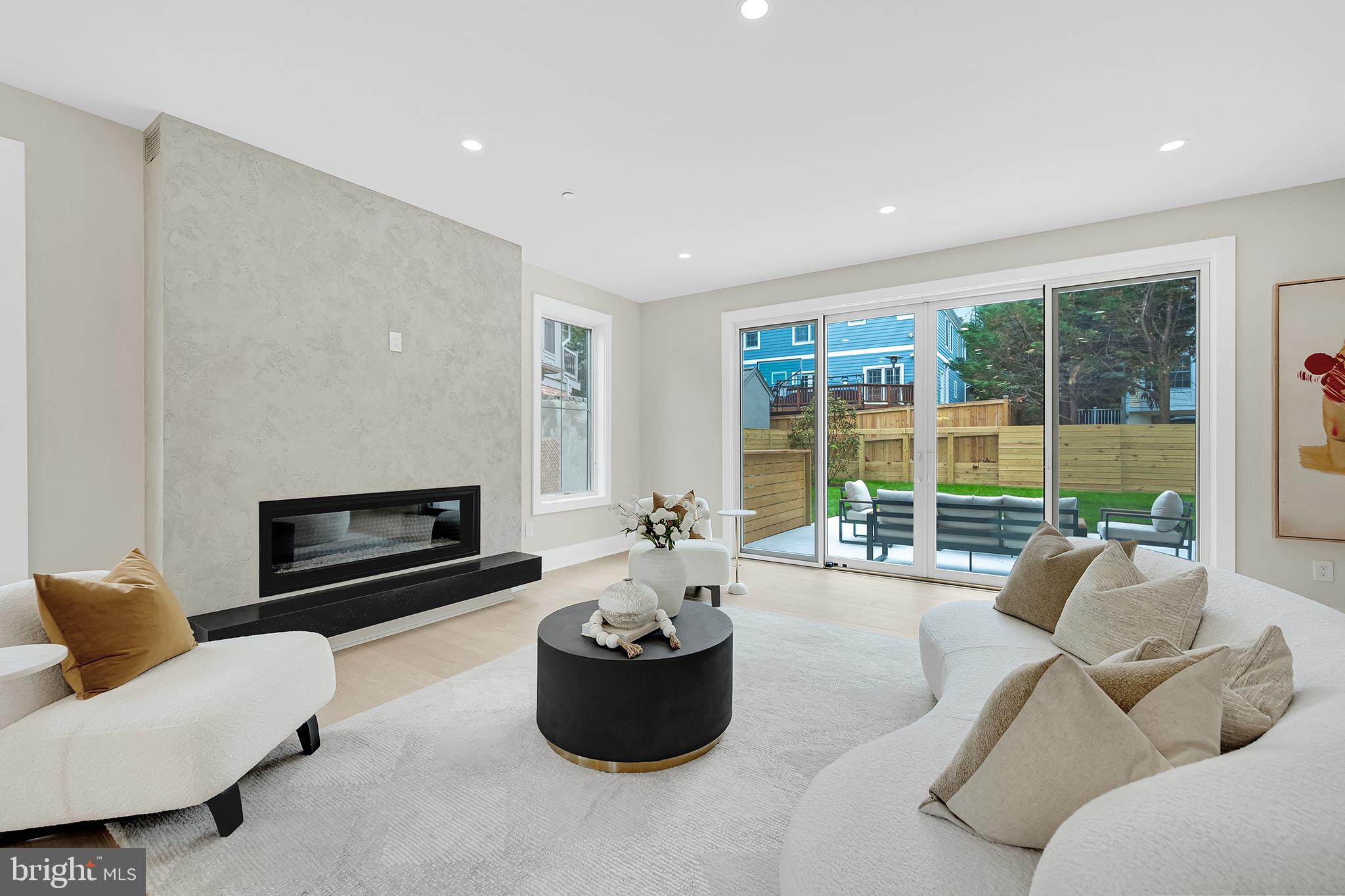 ROSEDALE PARK - Residential