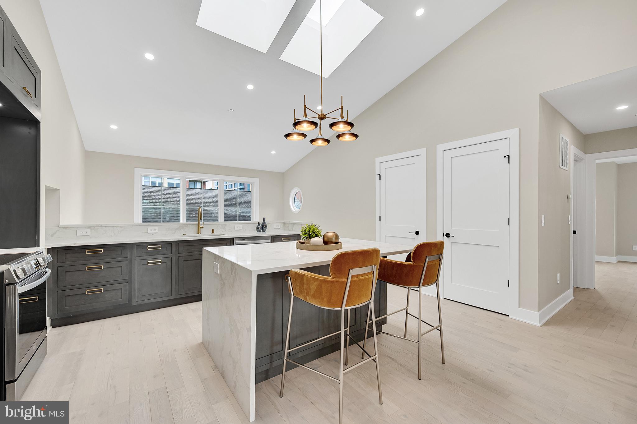 ROSEDALE PARK - Residential