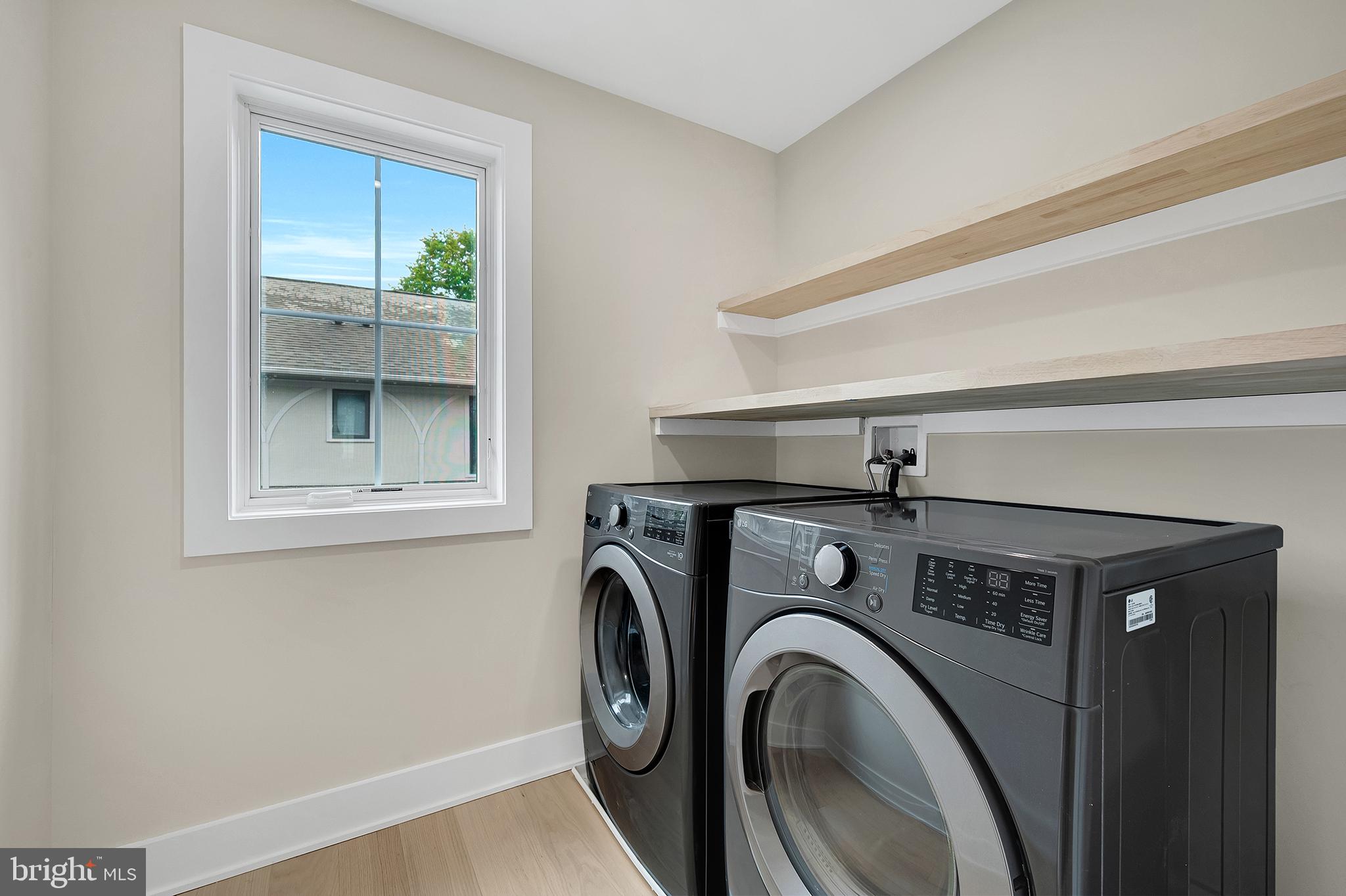 ROSEDALE PARK - Residential